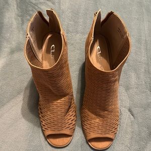 Women’s size 11 Chinese laundry brand open toed booties, brown/tan color